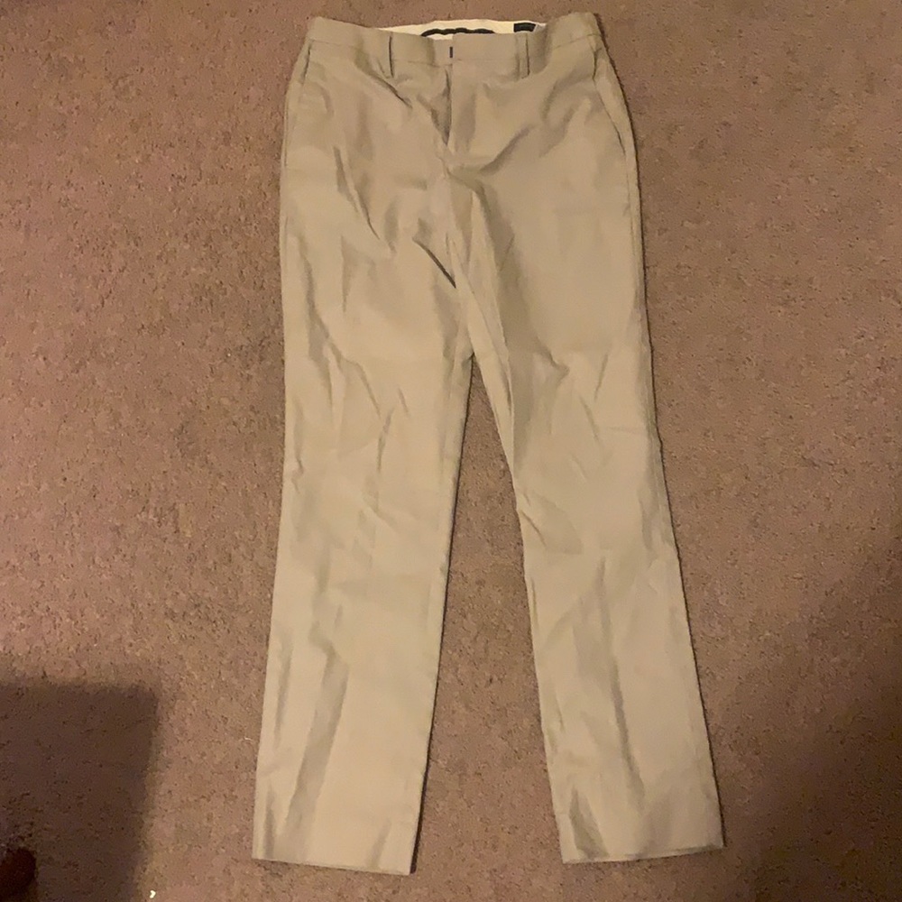 Banana Republic Khakis 30:32